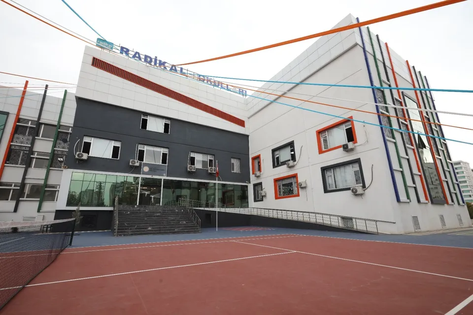 Diyarbakır Kayapınar Radikal Kampüs Galerisi